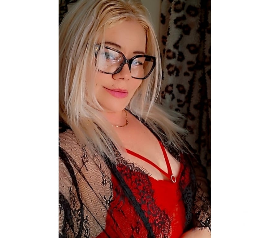 Escorts North London Enfield - Photos for Sexy Alexa party grils 💯 best bj ❤️ 😘😘😘