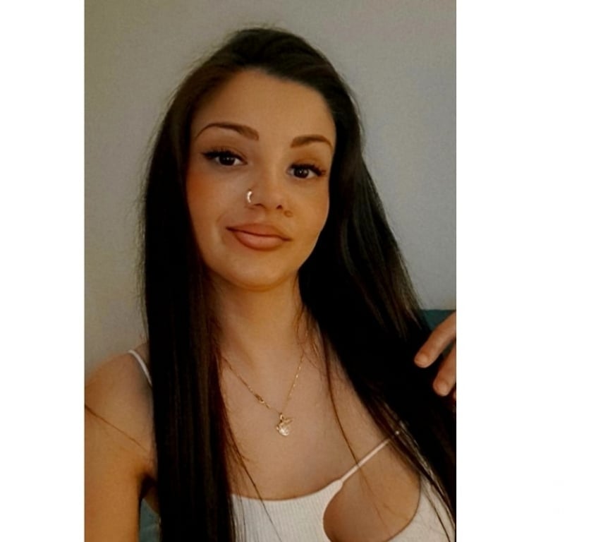 Escorts West London Hillingdon - Photos for Sexy beautiful Emilly 1h 80