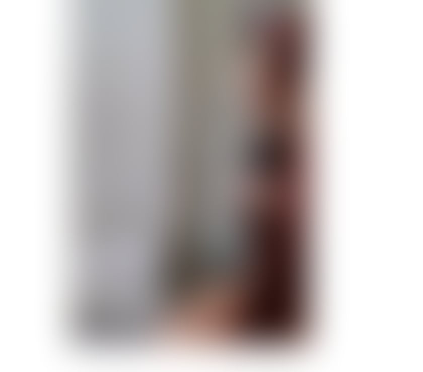 Escorts West Yorkshire Leeds - Photos for Quin of blowjo party girl. Whatsapp confirmation