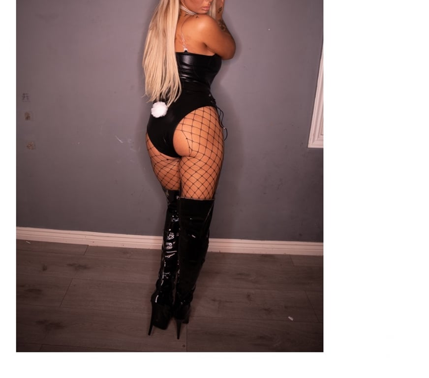 Escorts Tyne and Wear Newcastle upon Tyne - Photos for Hot blonde British babe