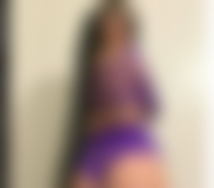 Escorts South East London South Norwood - South East London - Photos for HEY BELLA YASMINA 20 PARTY