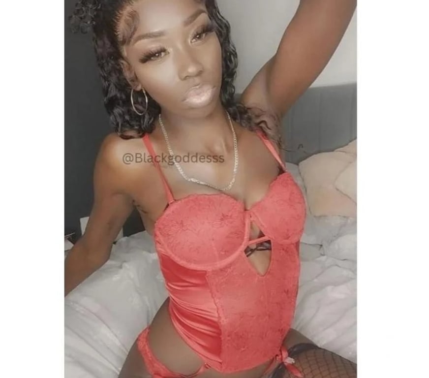 Escorts West London White City - West London - Photos for SENSUAL MASSAGE from BLACKGODDESSSS