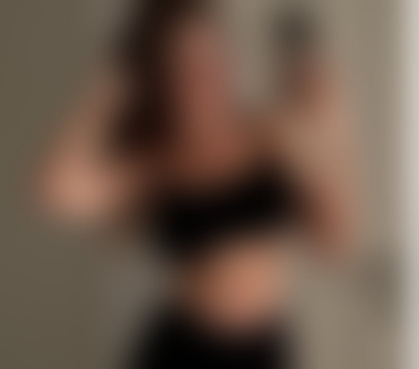 Escorts Hampshire Eastleigh - Photos for PARTY JULIA 💦NAUGHTY BBL🍑IN TOWN😍🔝