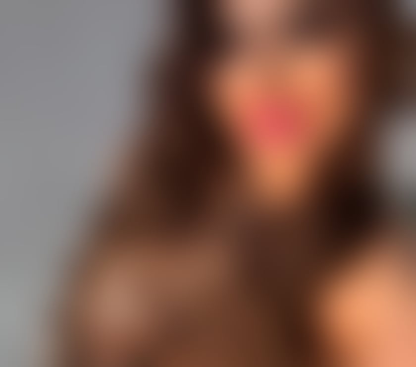 Escorts West London Paddington Station - West London - Photos for Ella Isabella | GFE Paddington