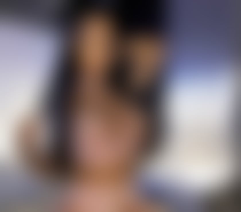  Escorts & Erotic Massage Westminster Central London - Photos for Ciao guys new Italian gril here real photos party