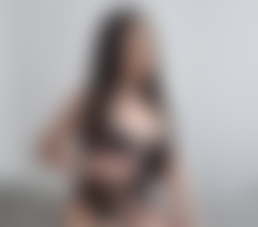 Sophia innocent look, naughty energy, incall