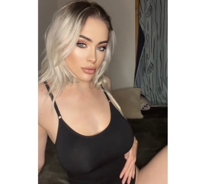 Escort Bolton City Centre Bolton - Photos for Just Arrived , Readyy For Partyy , X Belinda X ✅❤️