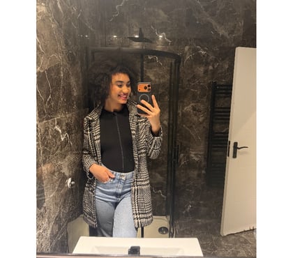 Escorts Invicta Park Maidstone - Photos for 🇧🇷PRETTY CURLY BRUNETTE THE BEST CHOICE OF ALL.🍑