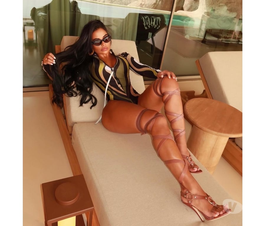 Escorts South East London Bromley - Photos for 💫ELEGANT&JUICY💟BRUNETTE 💫REAL-EXPERIENCE✅