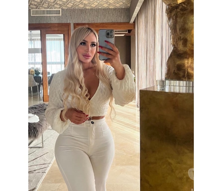 Escorts South East London Bromley - Photos for ERIKA❤️‍🔥PARTY GIRL🍾🥂NEW GIRL IN TOWN😘