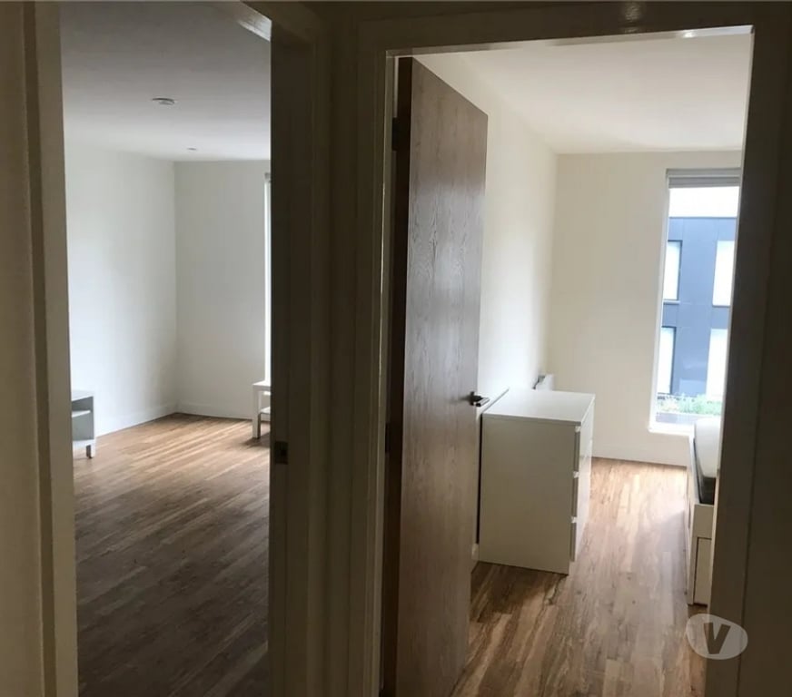 Property to Rent Greater Manchester Salford - Photos for Lovely Apartment located in Salford Quays