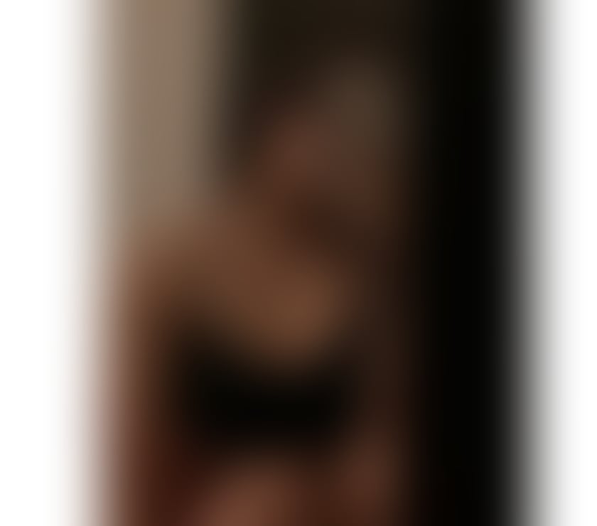 Beautiful Female Escort Book now contct on Whatssaapp