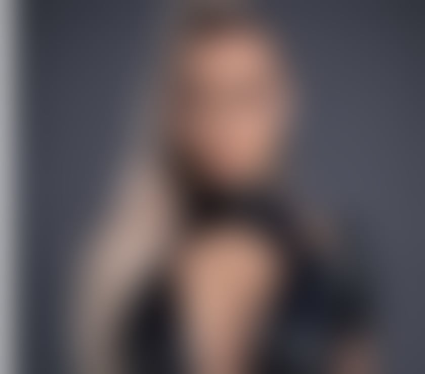  Escorts Gloucester City Centre Gloucester - Photos for LIANA MASSAGE 💕