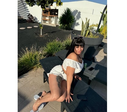 Escorts Rayners Lane North West London - Photos for SAMIRA MILF PARTY OUTCALL☎️SLOPPY OWO