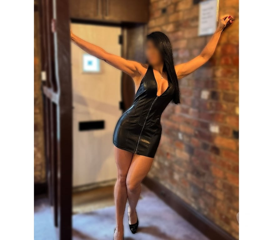 Escorts Glasgow Glasgow City Centre - Glasgow - Photos for EXOTIC SEXY MASSAGE WITH MUCH MORE..