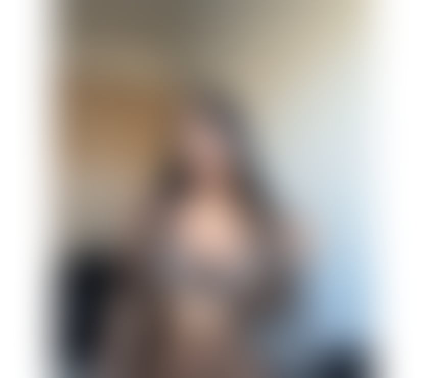  Escorts Woolwich South East London - Photos for Karina new 😍girl in the area 💕