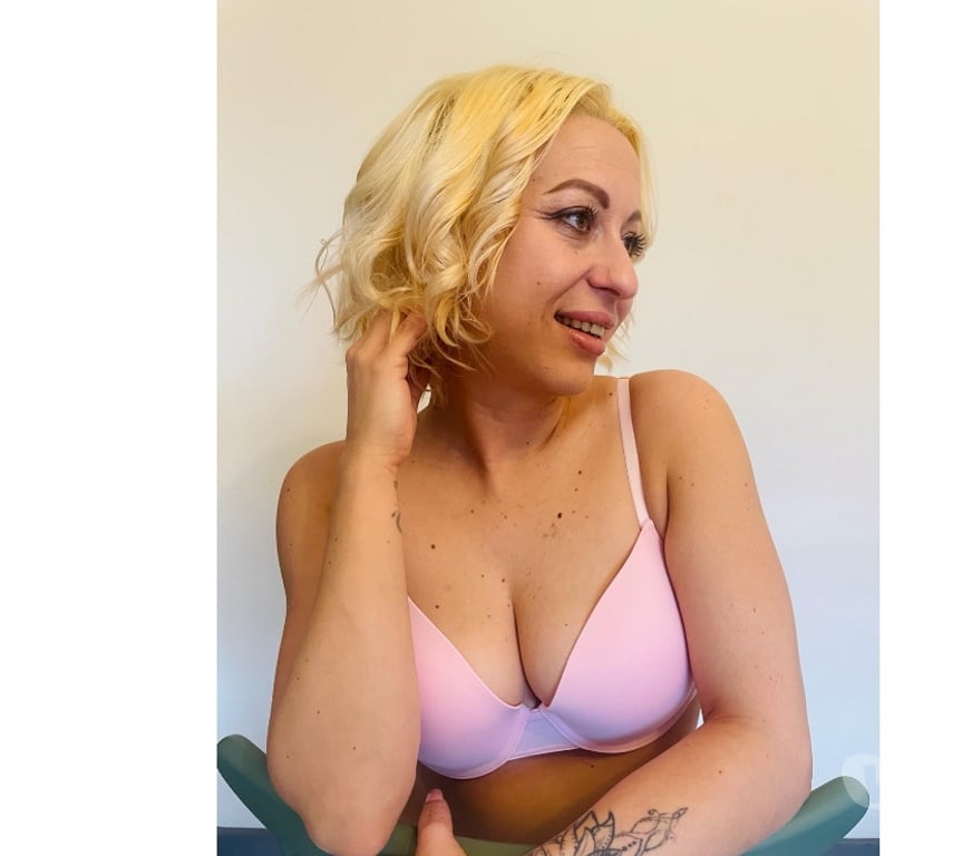 Escorts Slough Slough Town Centre - Slough - Photos for ❤️❤️Hi im new here!! Mia❤️