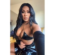 Lary brazilian hot 🔥🍑🍫