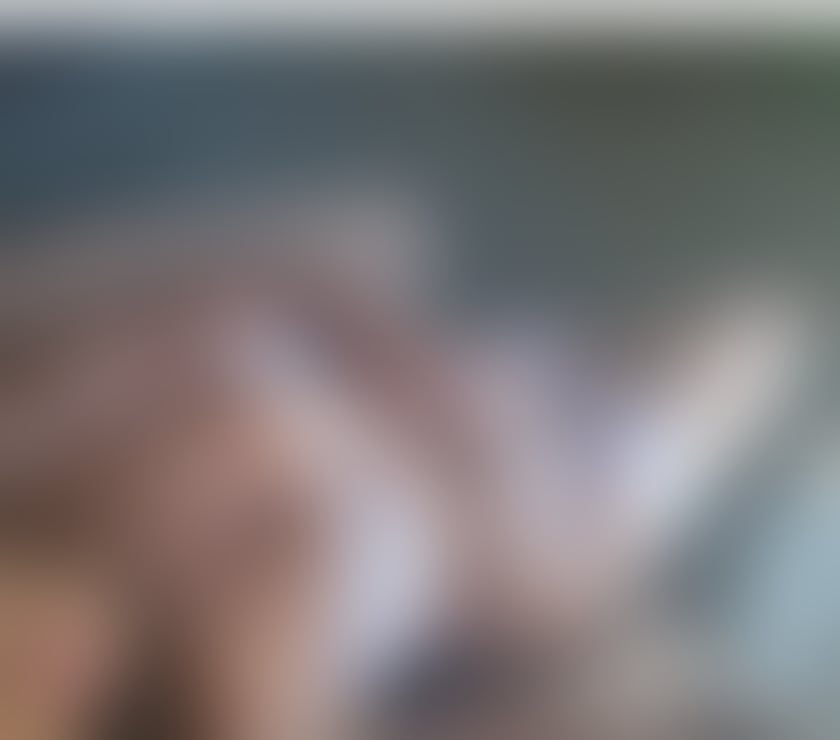 Escorts Central London Tower Hill - Central London - Photos for Ebony Canadian Emily visiting London Bridge