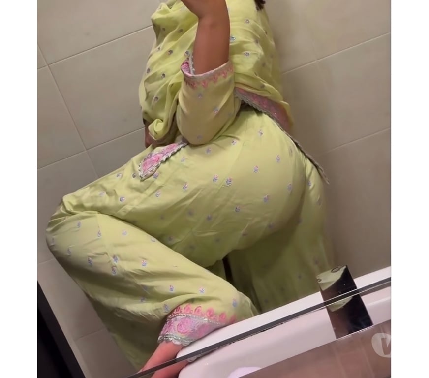 Escorts Leicestershire Leicester - Photos for British Indian Girl 🇮🇳💜🇮🇳💜🇮🇳💜