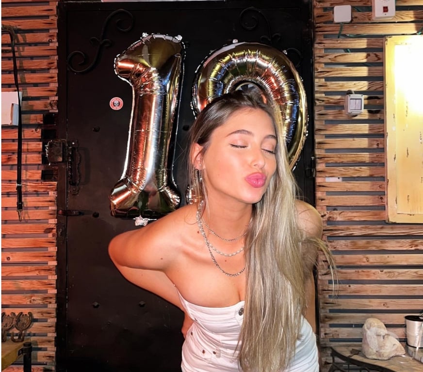 Escorts South West London Clapham North Station - South West London - Photos for PARTY GIRLIDHOT PATRICIA'®GFE OWO KISSES