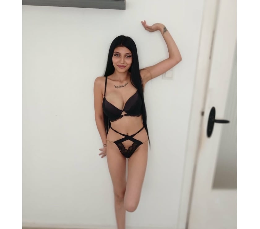 Escorts South East London Lewisham - Photos for 🖤🔝PARTY GIRL🔞YOUR BEST CHOICE🔥HOT SEXY ESCORT