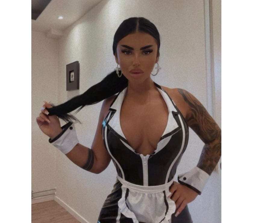  Escorts & Erotic Massage Middlesbrough Town Centre Middlesbrough - Photos for Karla new incall&autcoll party🫦🍾🥂