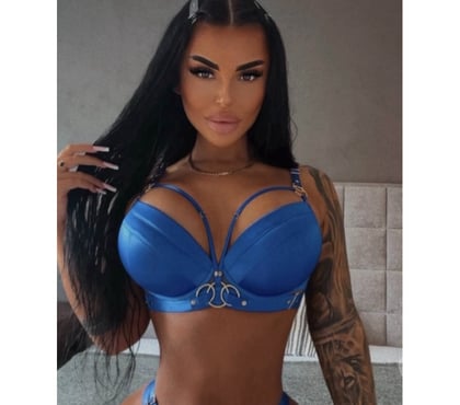  Escorts & Erotic Massage Middlesbrough Town Centre Middlesbrough - Photos for Hi new Vanesa incall&autcoll party girls 💯💋