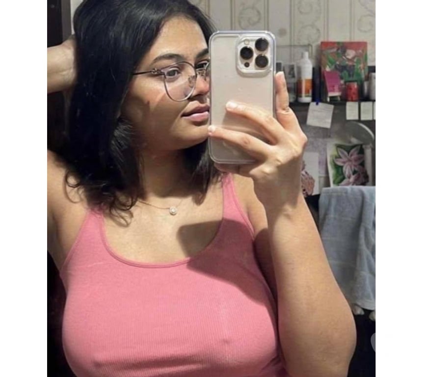 Escorts Cardiff Cardiff City Centre - Cardiff - Photos for New Indian Girl in Cardiff 😍 Incall&Outcall