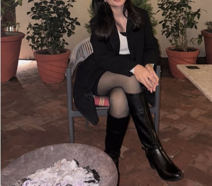 Escorts West London Hounslow - Photos for Hot Indian Curvy Baby For You 💓