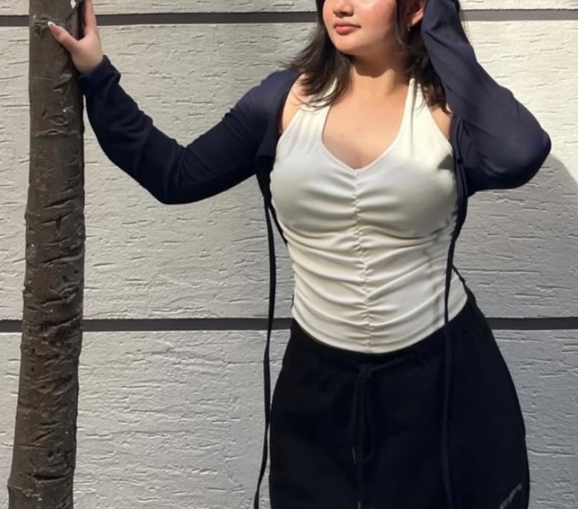 Escorts Hounslow Central Station Hounslow - Photos for Hot Indian Curvy Baby For You 💓