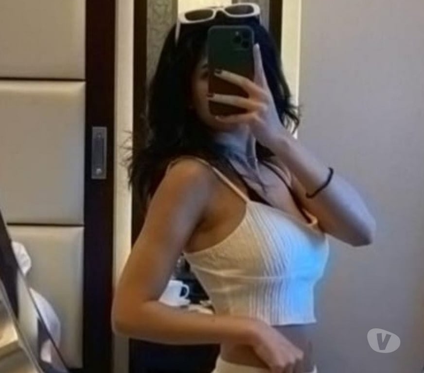 Escorts East London Redbridge - Photos for I am an Indian girl available in illford,redbridge