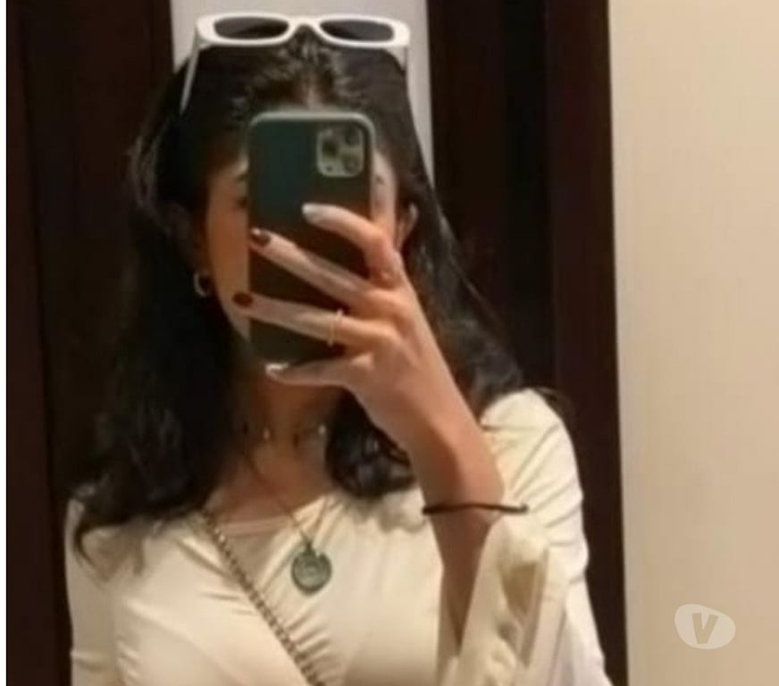 Escorts East London Redbridge - Photos for I am an Indian girl available in illford,redbridge