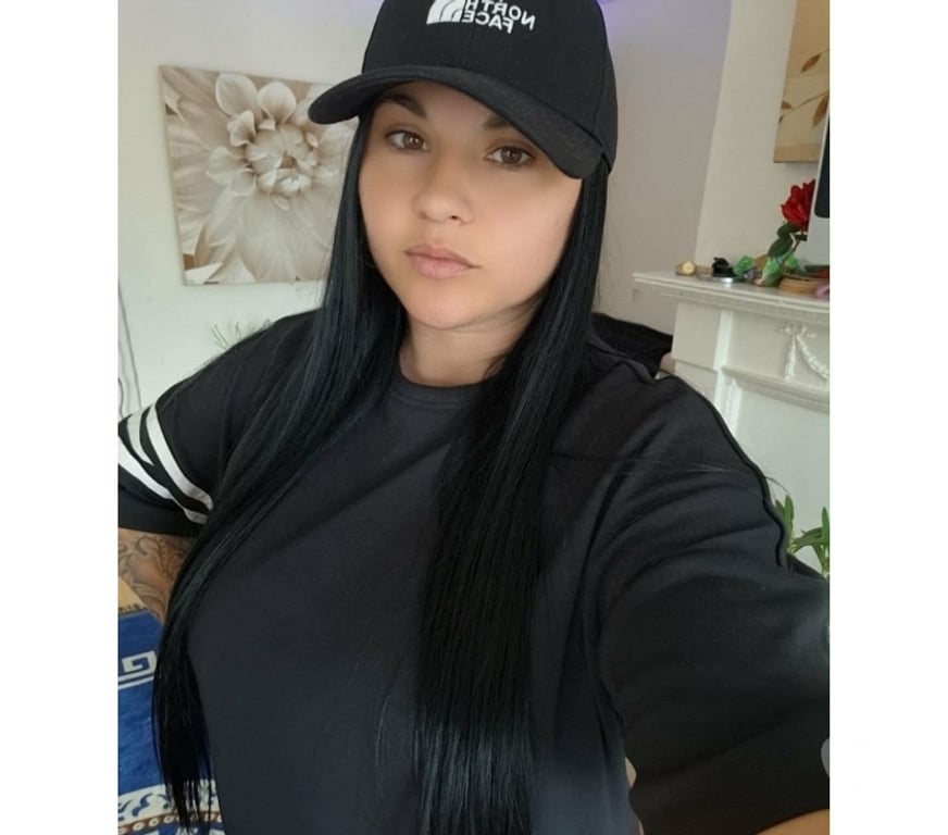 Escorts Merseyside Liverpool - Photos for Clean ,Friendly & Professional warm personality - Discret