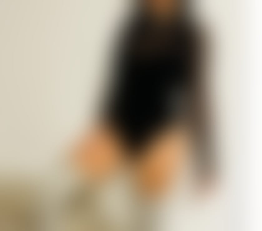 Escort Fulham Broadway Station South West London - Photos for 🌸Laura🌸 party girl 🥂