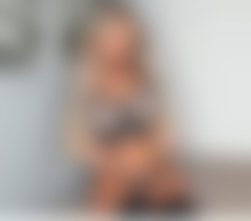 Escorts North London Enfield - Photos for KIARA 🔥 SWEET AND NAUGHTY 😈