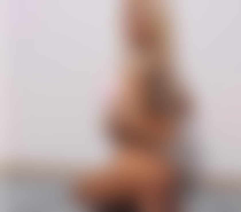 Escorts Warwickshire Warwick - Photos for NEW JULIE ❤️ WILD QUEEN 🔥 FOR YOU 😍