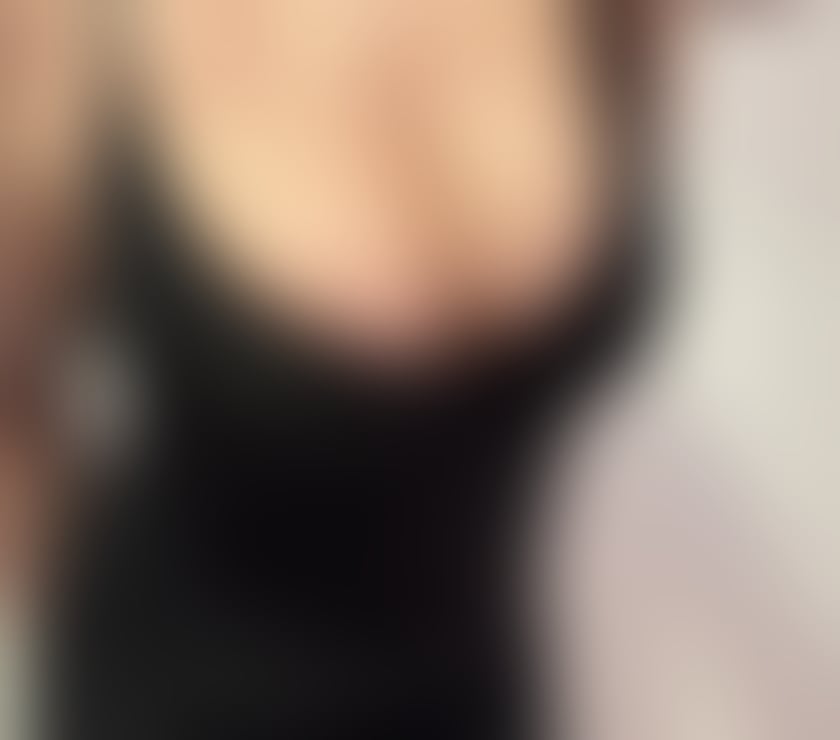 Paisley PA1 British Independent Mature Girlfriend