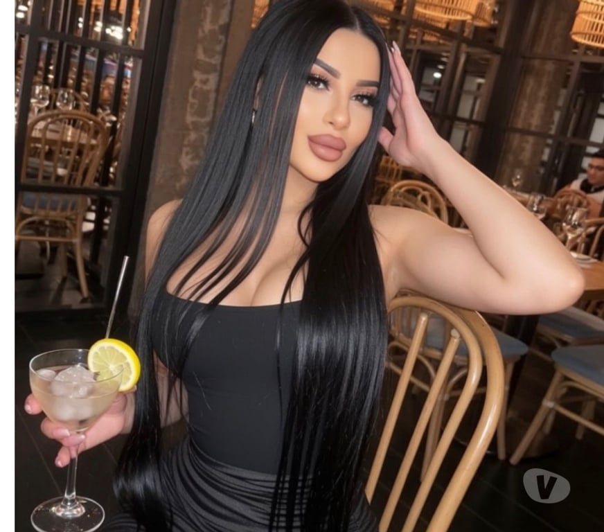 Escorts Essex Basildon - Photos for 🍑ERICA PARTY GIRL 🔞OUTCALL💦