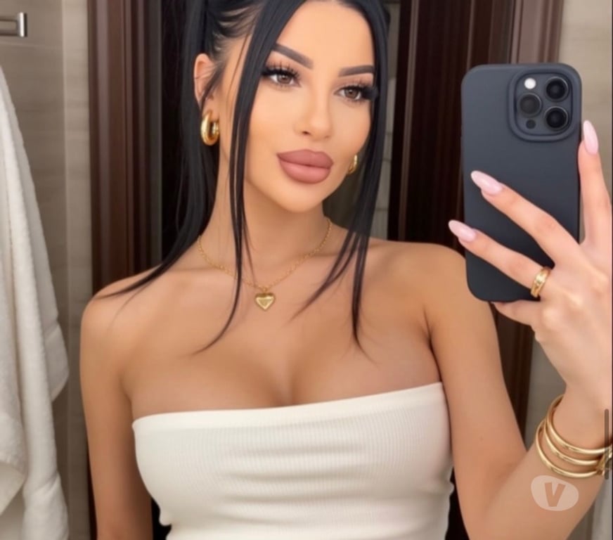 Escorts Essex Basildon - Photos for 🍑ERICA PARTY GIRL 🔞OUTCALL💦