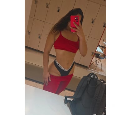 Photos for 🍾Crazy 🤯Latina 😏