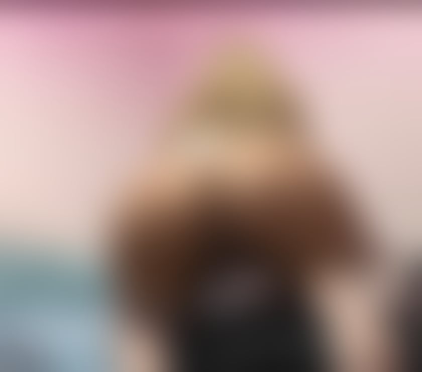 Escorts The Broadway Bradford - Photos for Monika Queen of bj