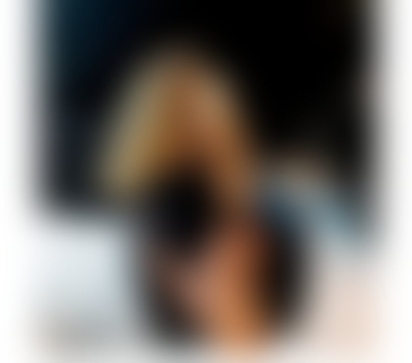 Escorts Surrey Tandridge - Photos for Tantric massage , Dip tissue with Laura