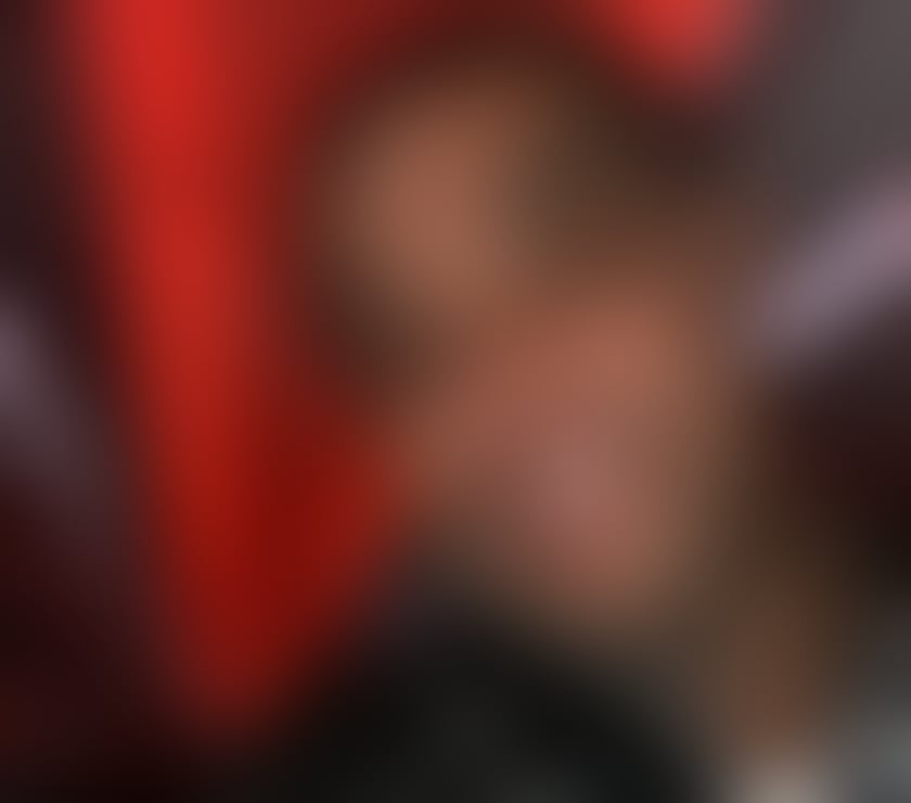 Escorts West Yorkshire Leeds - Photos for Escort services