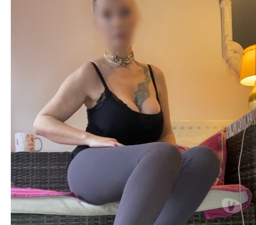 Escorts Warrington Warrington Town Centre - Warrington - Photos for Queen fetish Constance