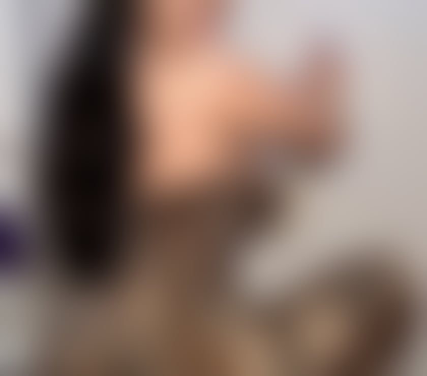 NEW!!⚜️Julia⚜️Naughty&Playful GFE