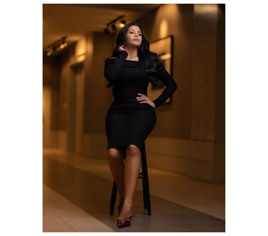 Escorts East London Stratford Station - East London - Photos for CHARMING AND CALM, READY TO WELCOME YOU 💋🌸