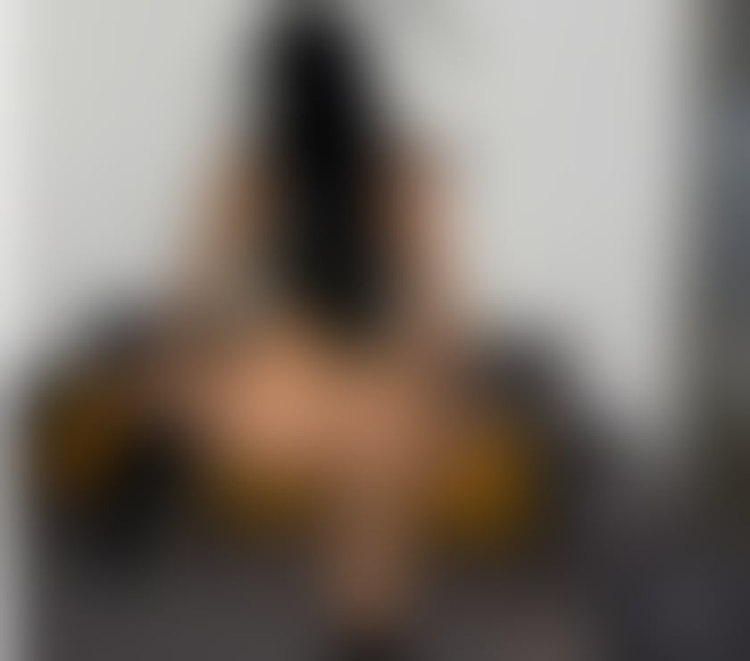 Elegant & friendly escort in Bolton – available now