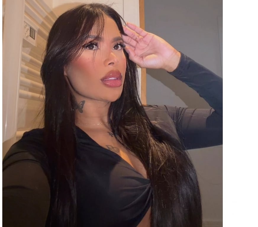 Escorts West Yorkshire Calderdale - Photos for Brazilian brunette surfer 🇧🇷💙💚🚀