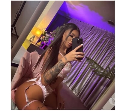 Escorts Canvey Island Castle Point - Photos for HERE 🌸AMELIA🌸 ❤️OUTCALL 24 7❤️❤️